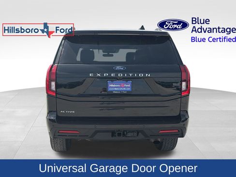 Certified 2025 Ford Expedition Active AWD/4WD image 6