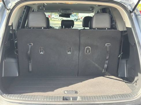 Used 2021 Kia Telluride LX FWD image 29