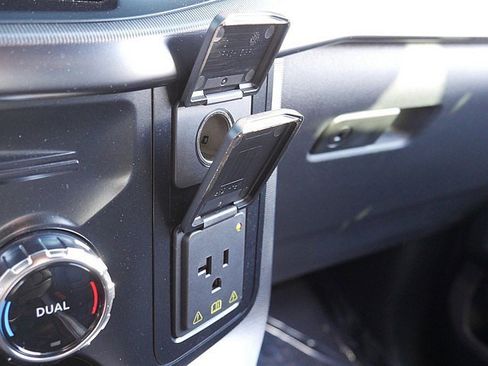 Used 2023 Ford F150 Platinum w/ Equipment Group 701A High image 49