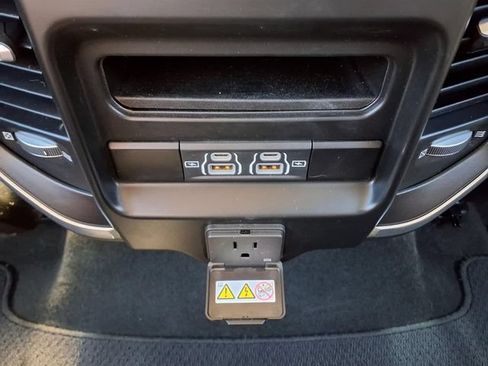 Used 2021 RAM 1500 Laramie AWD/4WD image 14