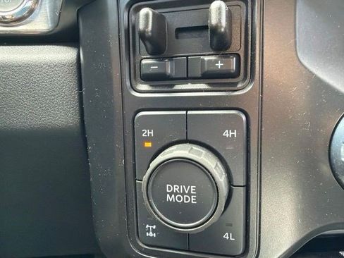 Used 2024 Ford F250 Lariat w/ FX4 Off-Road Package AWD/4WD image 22