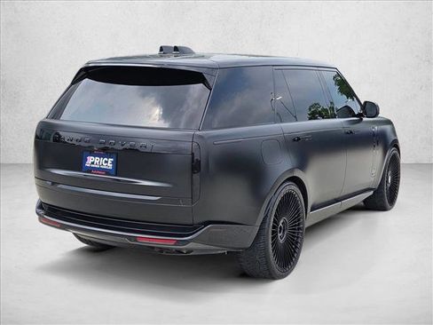 Used 2024 Land Rover Range Rover Long Wheelbase Autobiography AWD/4WD image 5