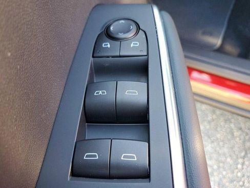 New 2025 GMC Acadia Elevation image 23