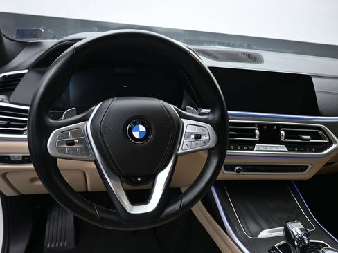 Used 2022 BMW X7 xDrive40i w/ Executive Package AWD/4WD image 14