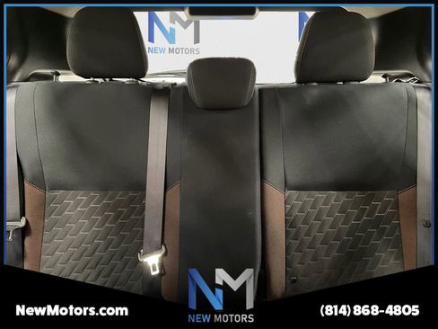 Used 2022 Nissan Kicks SR w/ Exterior Package image 13