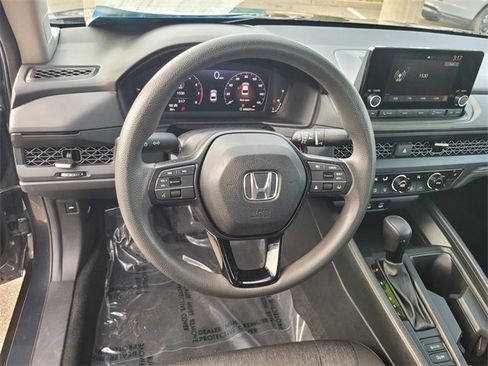 Used 2024 Honda Accord EX image 30
