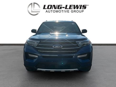 Certified 2021 Ford Explorer XLT w/ Equipment Group 202A AWD/4WD image 11