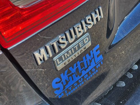 Used 2018 Mitsubishi Outlander Sport LE AWD/4WD image 8