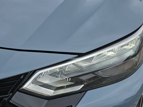 Used 2024 Nissan Sentra SR w/ SR Premium Package FWD image 36