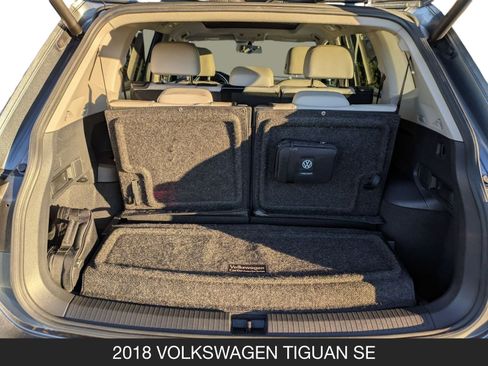 Used 2018 Volkswagen Tiguan SEL image 21