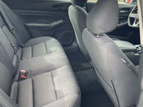 Used 2024 Nissan Altima 2.5 SV FWD image 19