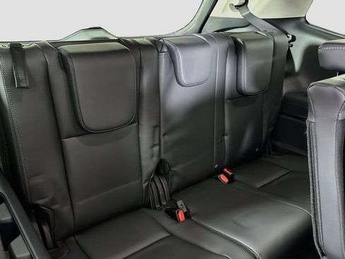 New 2026 Subaru Ascent Limited AWD/4WD image 28