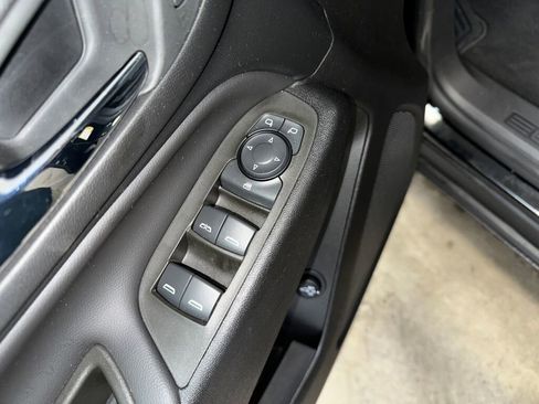 Certified 2024 Chevrolet Equinox LT image 5