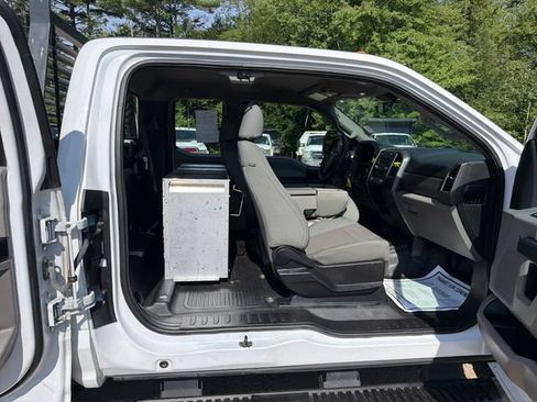 Used 2019 Ford F250 XL w/ Power Equipment Group AWD/4WD image 26
