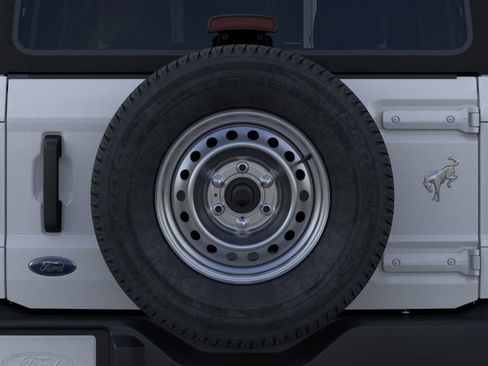 New 2025 Ford Bronco Base image 54