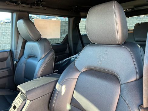 New 2025 Ford Bronco Badlands w/ Sasquatch Package image 10