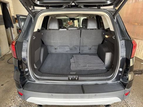 Used 2019 Ford Escape Titanium AWD/4WD image 25