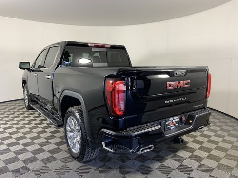 Used 2025 GMC Sierra 1500 Denali image 7