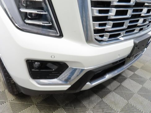 Used 2025 GMC Yukon Denali image 53