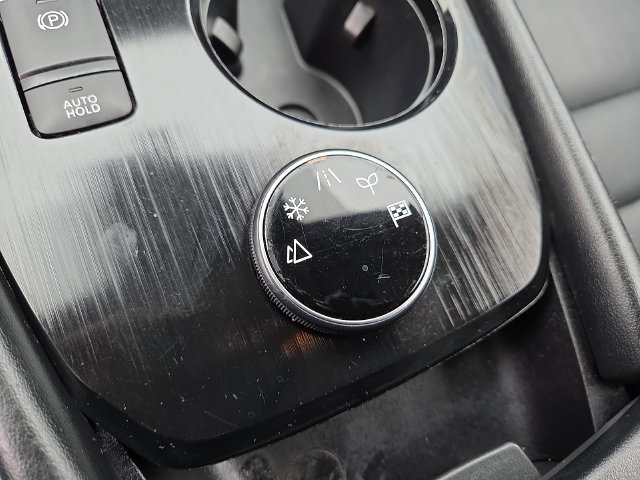 Used 2023 Nissan Rogue SL AWD/4WD image 24