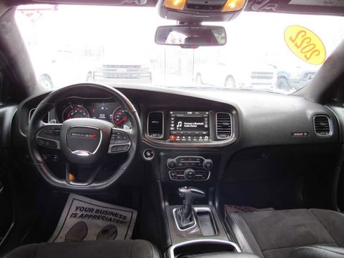 Used 2022 Dodge Charger Scat Pack image 11