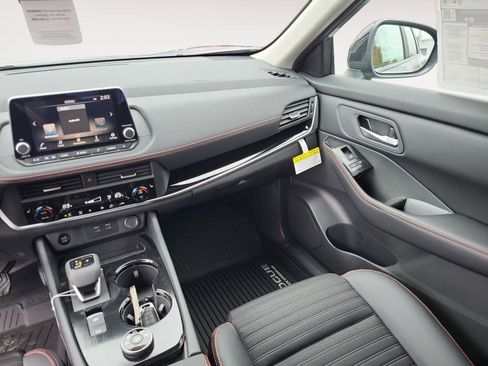 New 2026 Nissan Rogue Rock Creek image 12