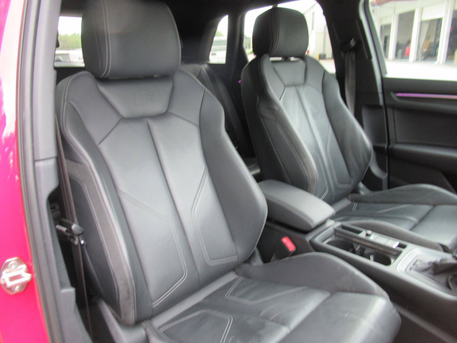 Used 2023 Audi Q3 2.0T Premium Plus w/ Premium Plus Package AWD/4WD image 9