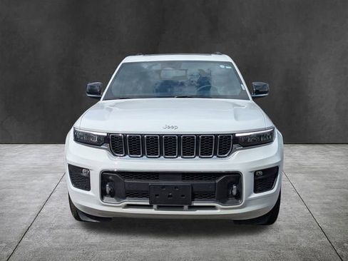 Used 2025 Jeep Grand Cherokee L Overland w/ Luxury Tech Group IV image 9