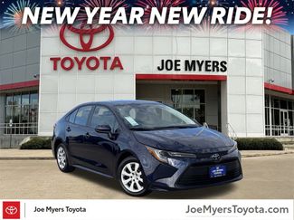Used 2025 Toyota Corolla LE video 1