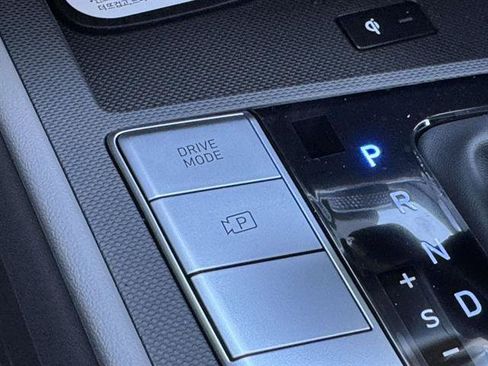 New 2026 Hyundai Elantra Sport FWD image 27