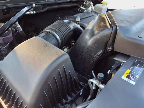 Used 2024 RAM 2500 Big Horn w/ Bed Utility Group image 29