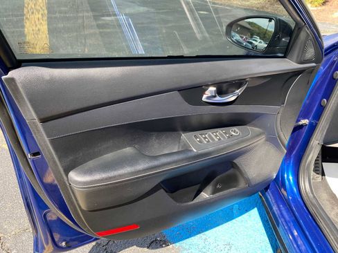 Used 2020 Kia Forte GT-Line FWD image 32