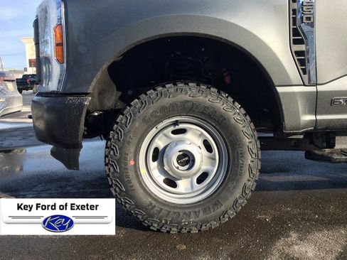 New 2026 Ford F250 XL w/ XL Off-Road Package image 8