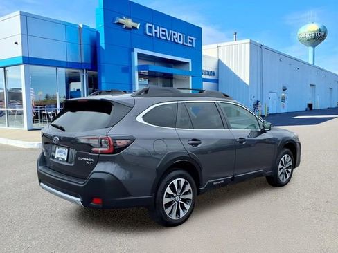Used 2024 Subaru Outback Limited XT w/ Popular Package #2 AWD/4WD image 3
