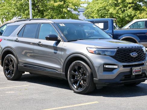 Used 2022 Ford Explorer ST-Line w/ Class IV Trailer Tow Package AWD/4WD image 37