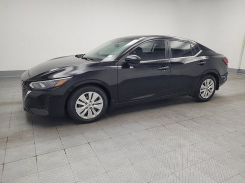 Used 2024 Nissan Sentra S FWD image 2