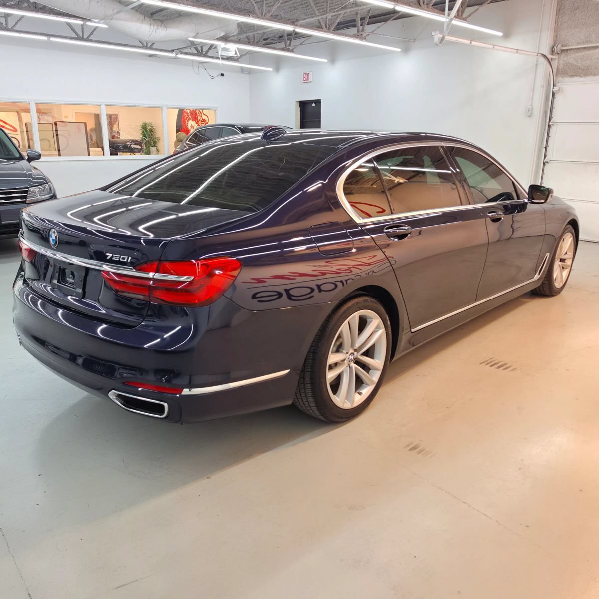 Used 2019 BMW 750i xDrive AWD/4WD image 6
