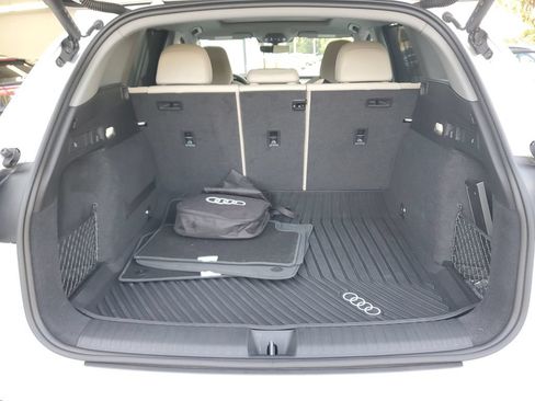Used 2025 Audi Q6 e-tron Premium Plus w/ Premium Plus RWD image 15