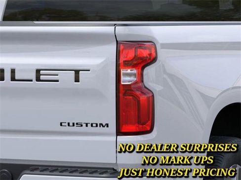 New 2026 Chevrolet Silverado 1500 Custom w/ LPO, Dark Essentials Package image 11