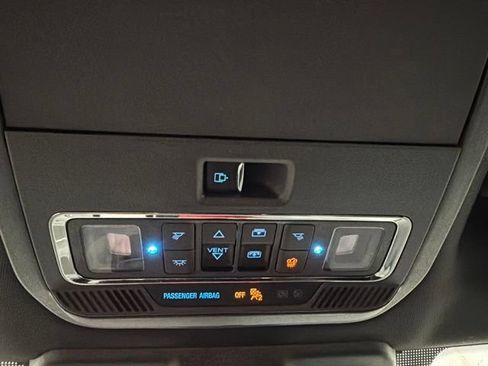Used 2023 Ford F150 Lariat w/ Equipment Group 502A High AWD/4WD image 22