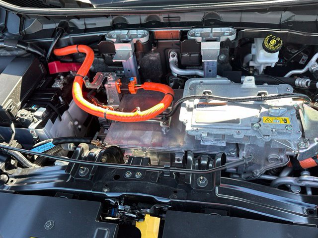 Used 2024 Nissan Ariya AWD image 8