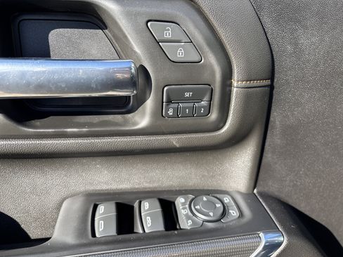 Used 2022 GMC Sierra 2500 AT4 w/ AT4 Preferred Package image 18