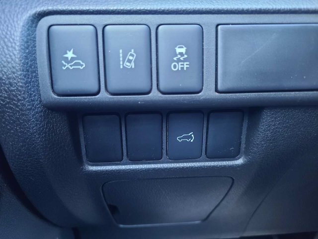 Used 2025 Mitsubishi Eclipse Cross SE AWD/4WD image 28