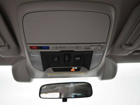 Used 2021 Subaru Forester Premium AWD/4WD image 33
