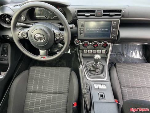 Certified 2026 Toyota GR86 w/ ALL Weather Mat Package (TMS) RWD image 16