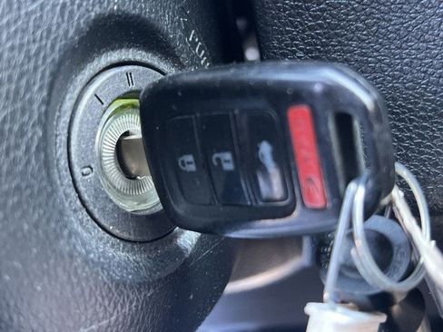 Used 2016 Honda Accord Sport image 16