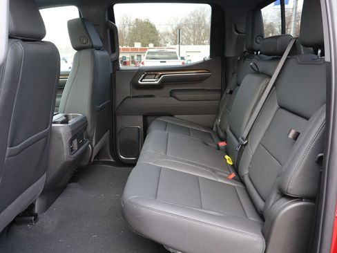 New 2026 Chevrolet Silverado 1500 LT Trail Boss w/ Convenience Package II AWD/4WD image 18