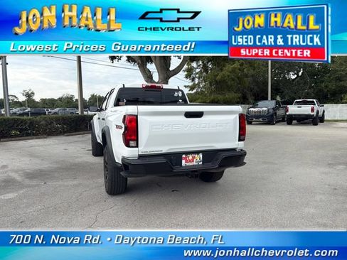 Used 2023 Chevrolet Colorado Trail Boss w/ Advanced Trailering Package AWD/4WD image 9