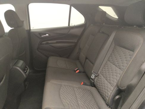 Used 2018 Chevrolet Equinox LT FWD image 18