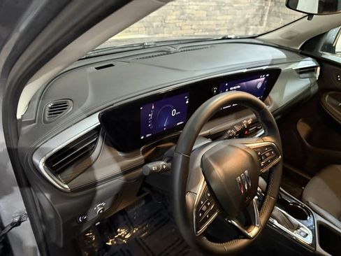 Used 2025 Buick Encore GX Preferred image 17